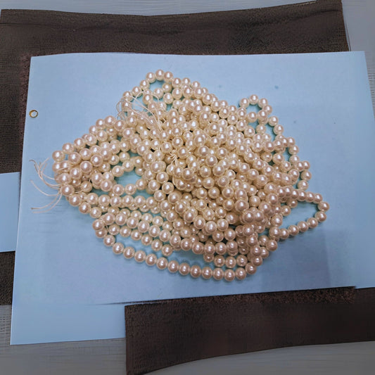 Plastic Moti Size-7mm Contact to Watsapp-9829507489 or Mail For Whole sale