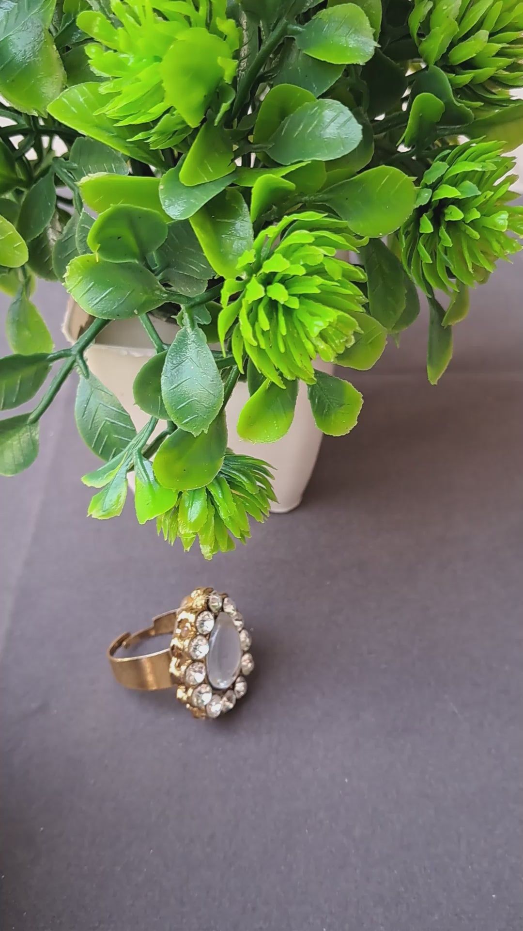 White Stone Stud Brass Ring Pack Of-1 (sku-rins242)