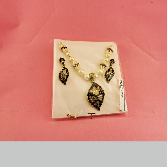 Brass Pendants set size 14 inch ret251