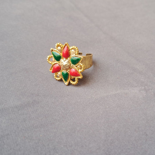 Golden Kunden Stud Brass Ring Pack Of-1 (sku-rins246)