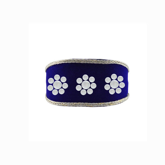 Blue color kundun stud Acrylic Bracelet (Pack Of 1) (sku-ban4982)