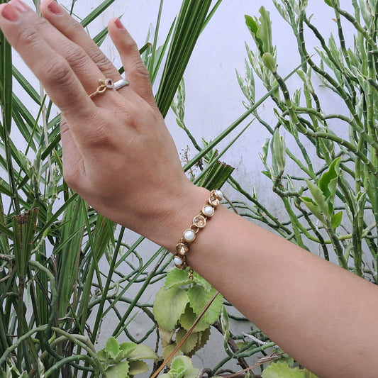 Golden Stone Stud  Brass Bracelet Pack Of-1 (sku-bans29707)