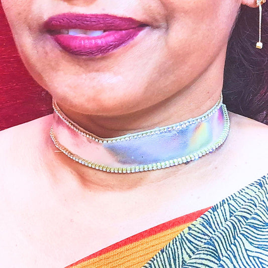 Stone Stud  velvet White Kanthi (sku-necs6442)