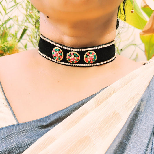 Kunden Stud  velvet Black Kanthi (sku-necs6456)