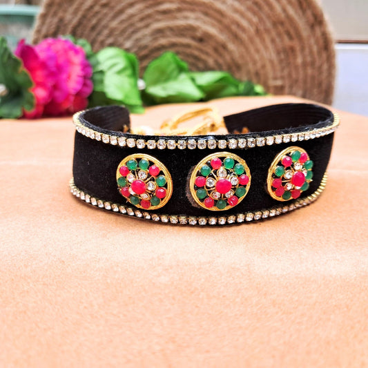 Kunden Stud  velvet Black Kanthi (sku-necs6456)
