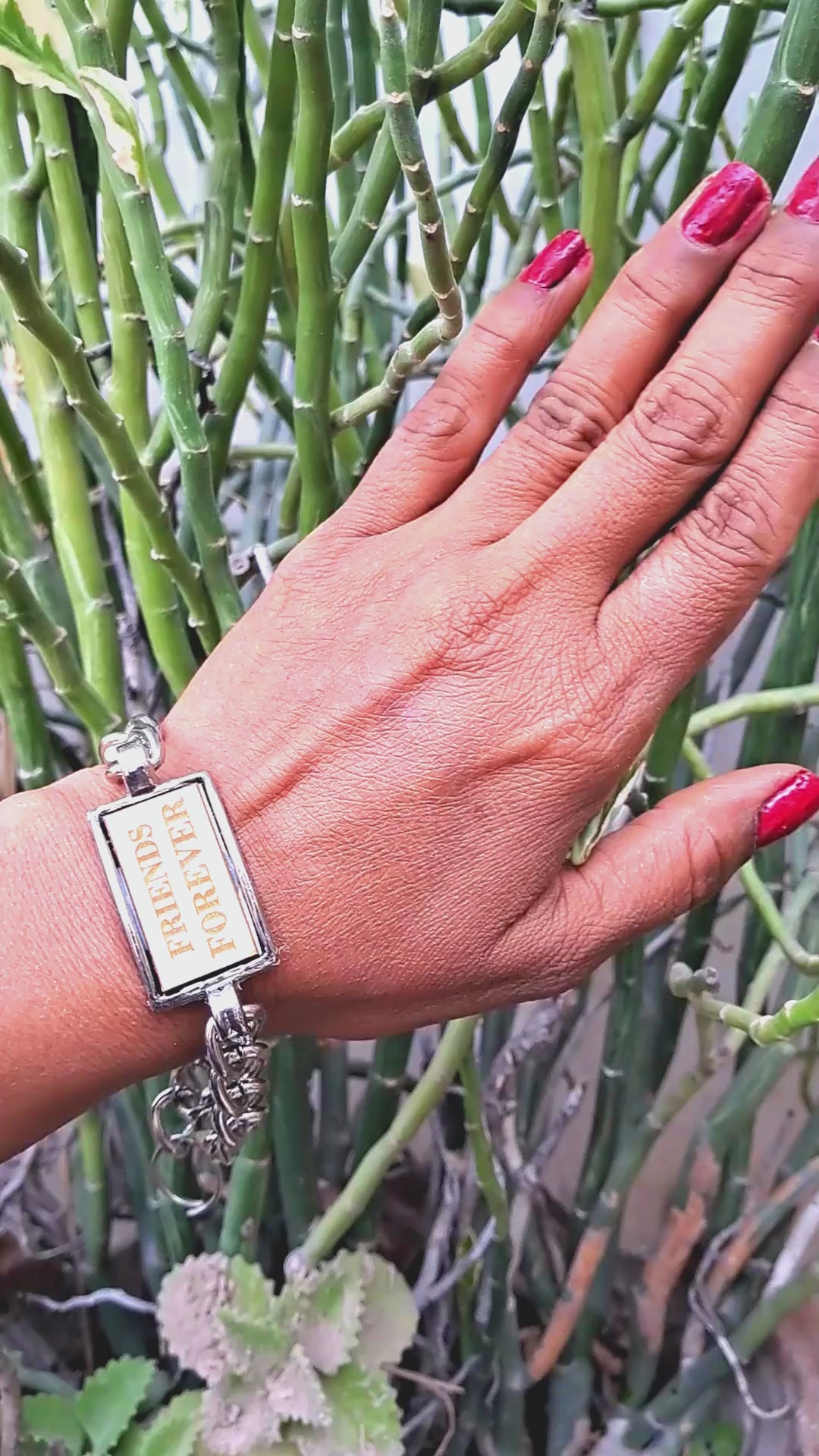 Silver Plain Brass Bracelet Pack Of-1 (sku-bans29705)