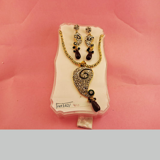 Stone Stud Necklace sku-ret142