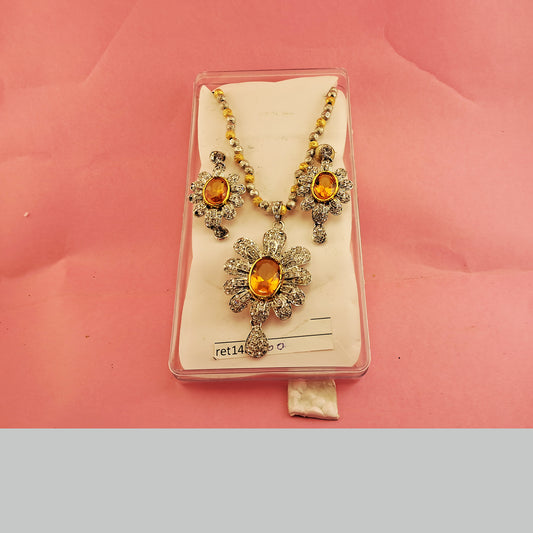 Stone Stud Necklace sku-ret148