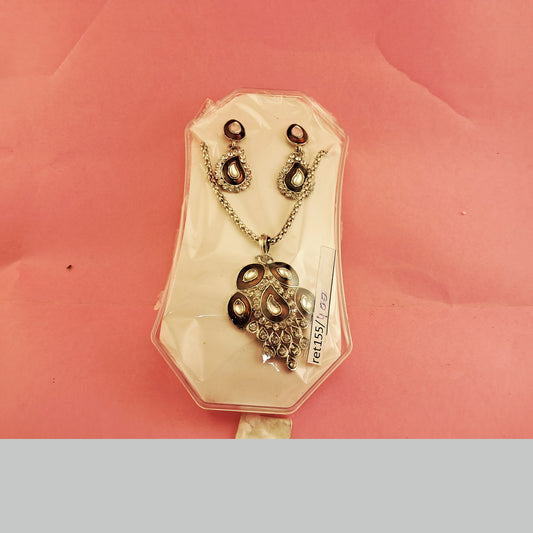 Stone Stud Necklace sku-ret155