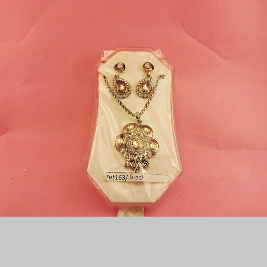 Stone Stud Necklace sku-ret163