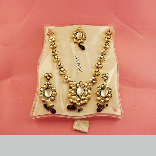 Stone Stud Necklace sku-ret184