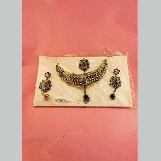 Brass Pendants set size Free ret188