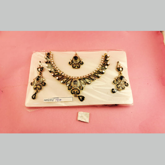 Brass Pendants set size Free ret221