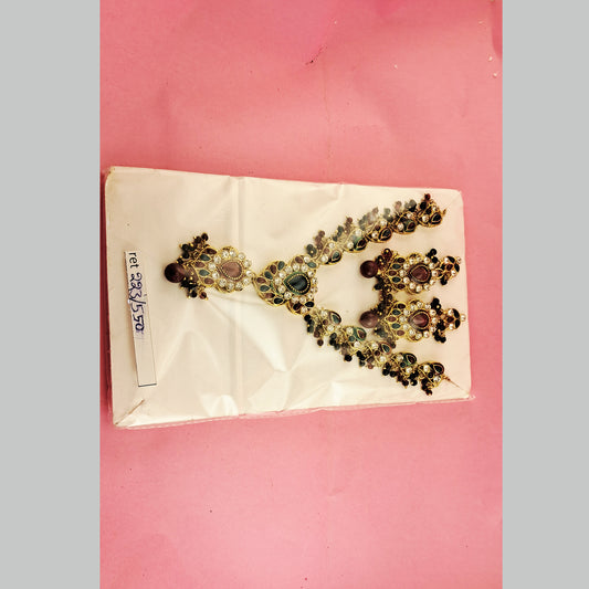 Brass Pendants set size Free ret223