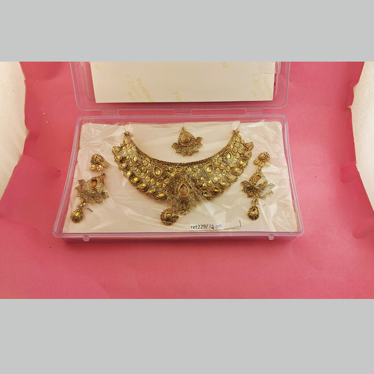 Brass Pendants set size Free ret229