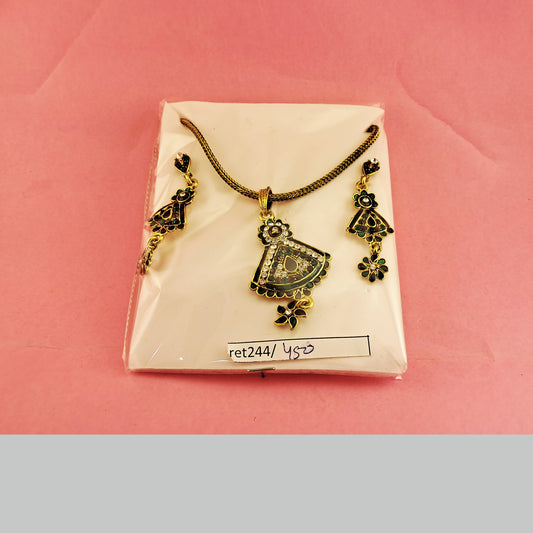 Brass Pendants set size 14 inch ret244
