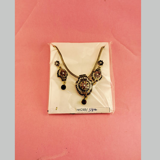 Brass Pendants set size 12 inch ret249