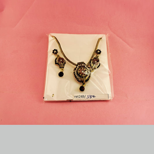Brass Pendants set size 12 inch ret249