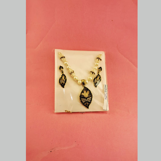 Brass Pendants set size 14 inch ret251